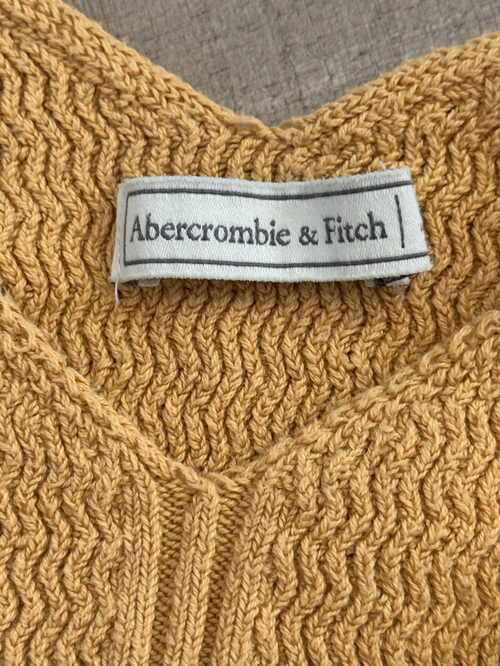 Abercrombie & Fitch Mustard Knit Tank Top – Size M - Picture 5 of 7